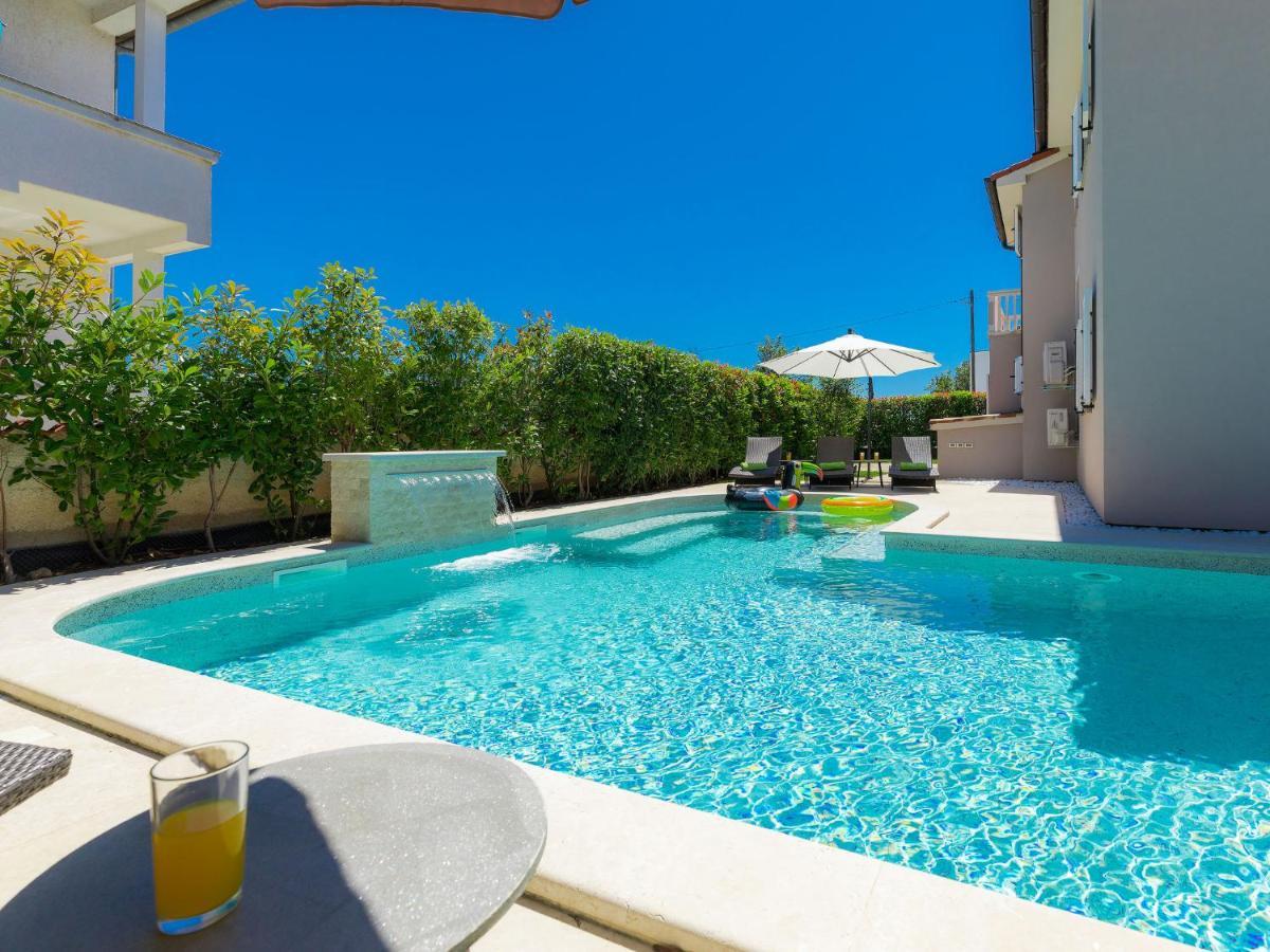 Holiday Home Villa Valentina By Interhome Loborika Exteriér fotografie