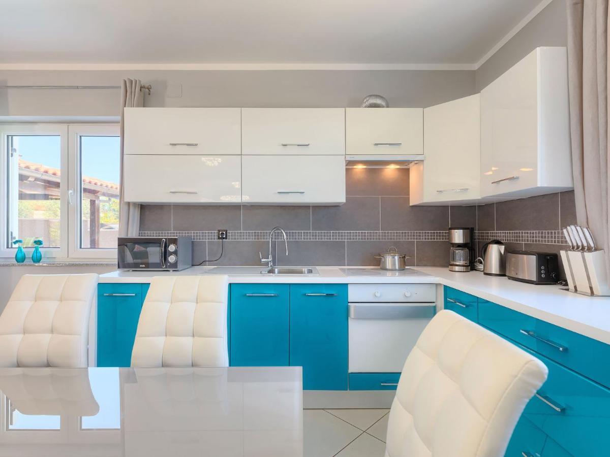 Holiday Home Villa Valentina By Interhome Loborika Exteriér fotografie