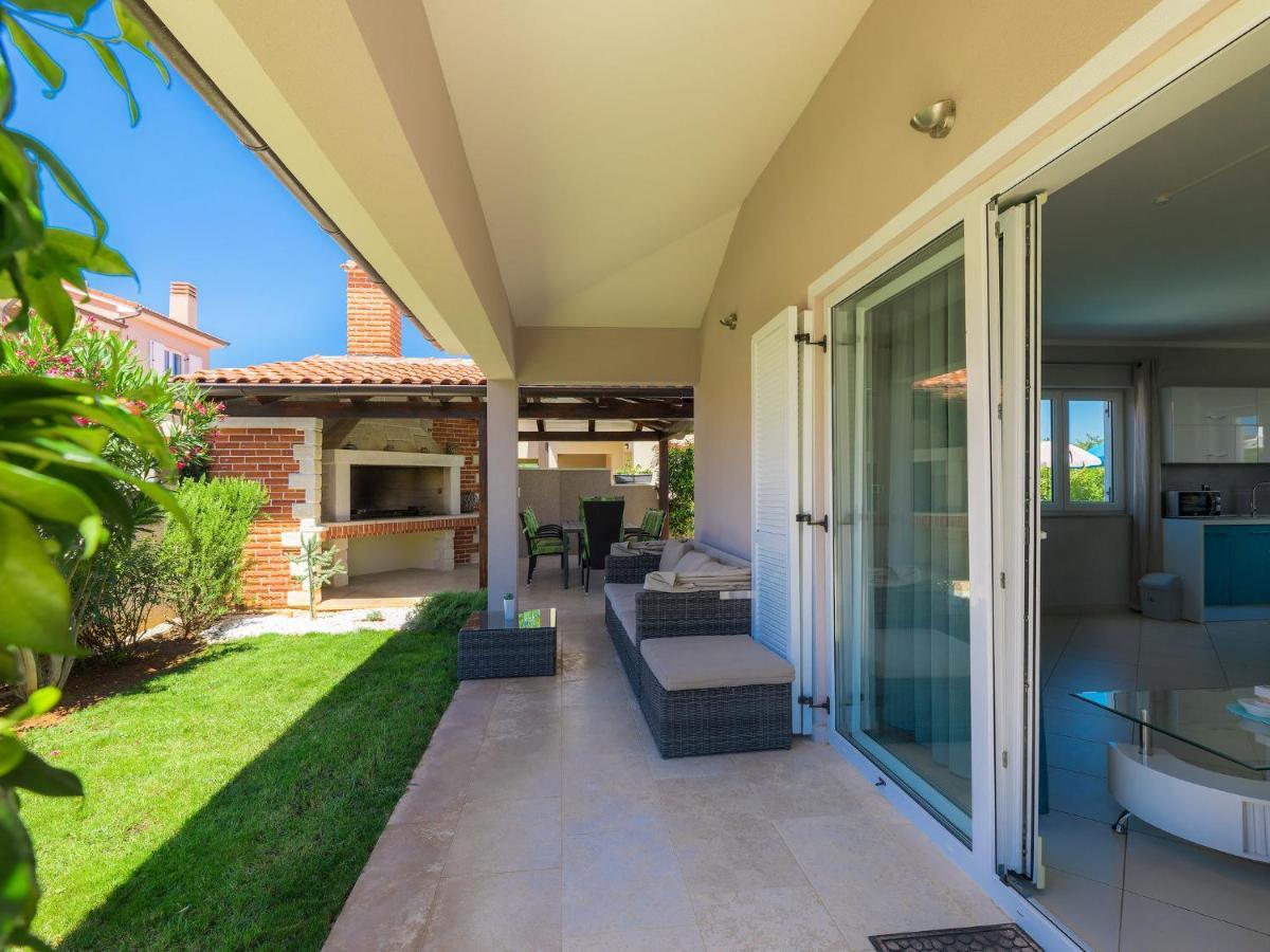 Holiday Home Villa Valentina By Interhome Loborika Exteriér fotografie
