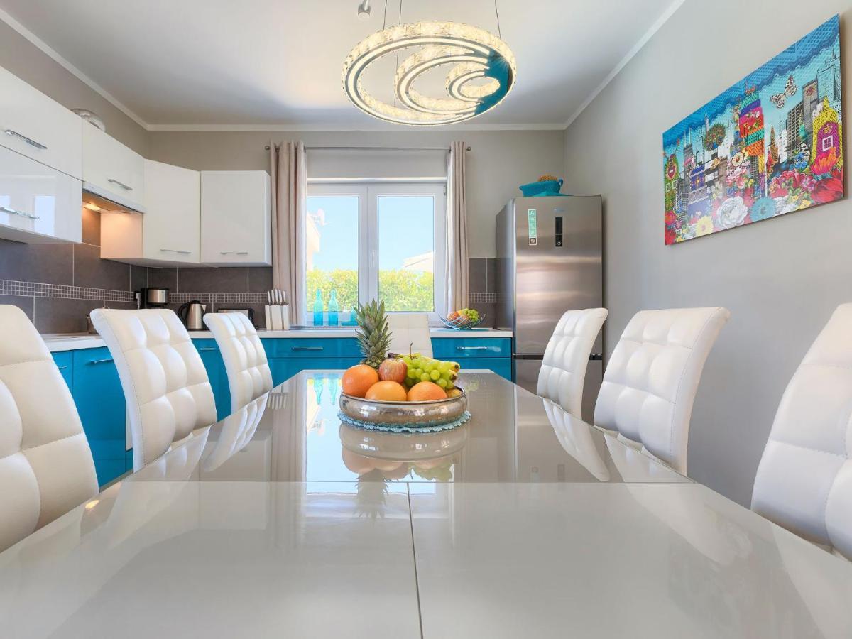 Holiday Home Villa Valentina By Interhome Loborika Exteriér fotografie